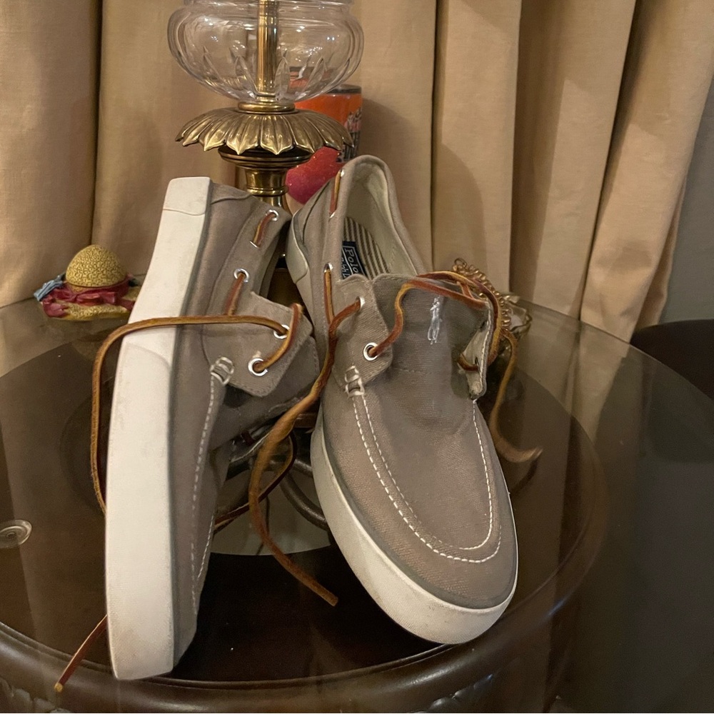 Polo By Ralph Lauren shoe size 11 1/2. Please check all picture of condition. - Picture 4 of 17